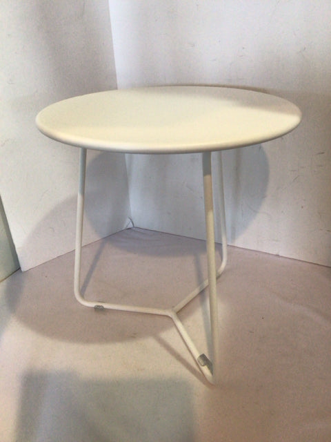 2Modern Metal  White Table 2BBQVZPL