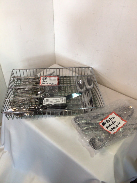 Oneida Silver Metal W/Holder Silverware