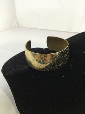 Metal Gold Cuff Bracelet