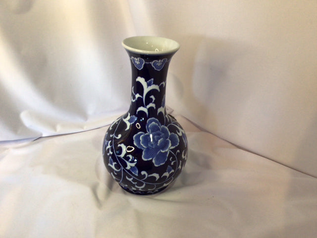 Blue/White Ceramic Vase