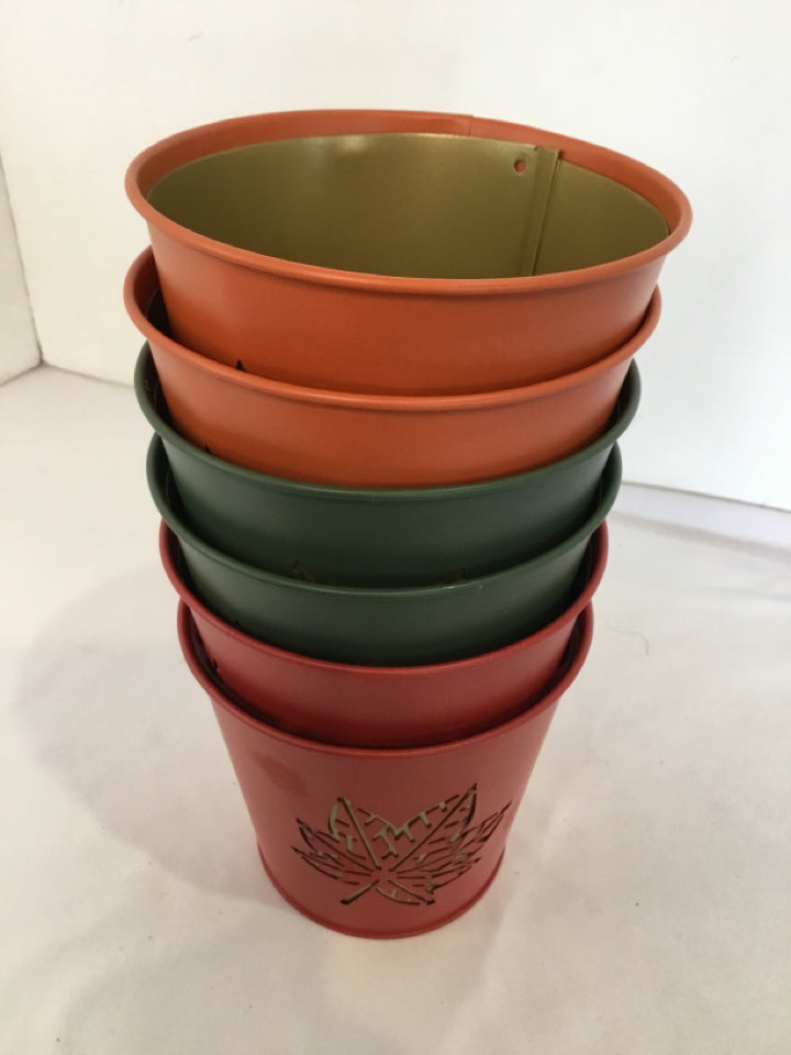 Set of 6 Multi Metal Leaf Planter