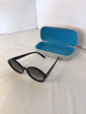 Reading Black Plastic Glasses