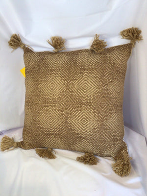 Foreside White/Natural Seagrass Pillow