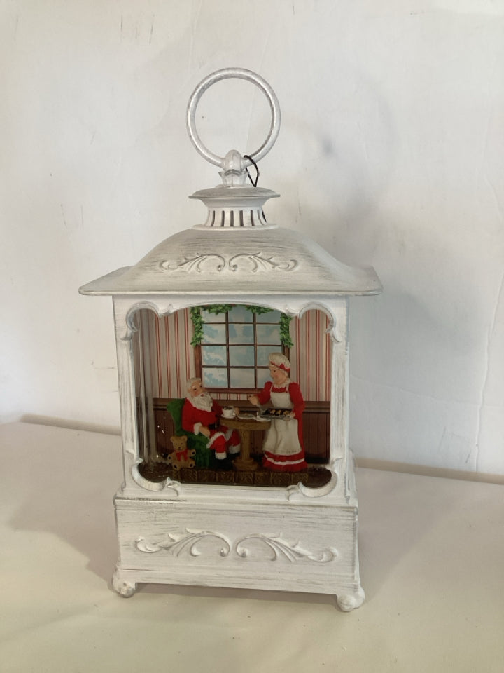 Snow Globe Santa Light up Holiday Item