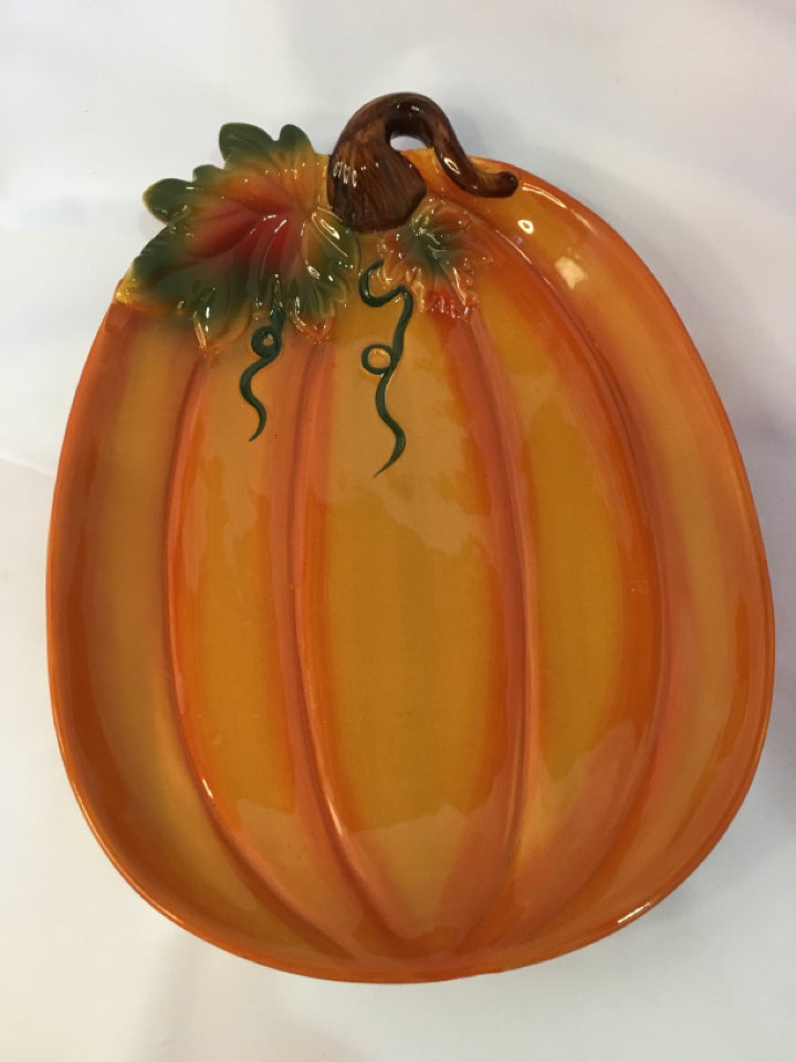 Fall Orange Ceramic Pumpkin Plate Holiday Item