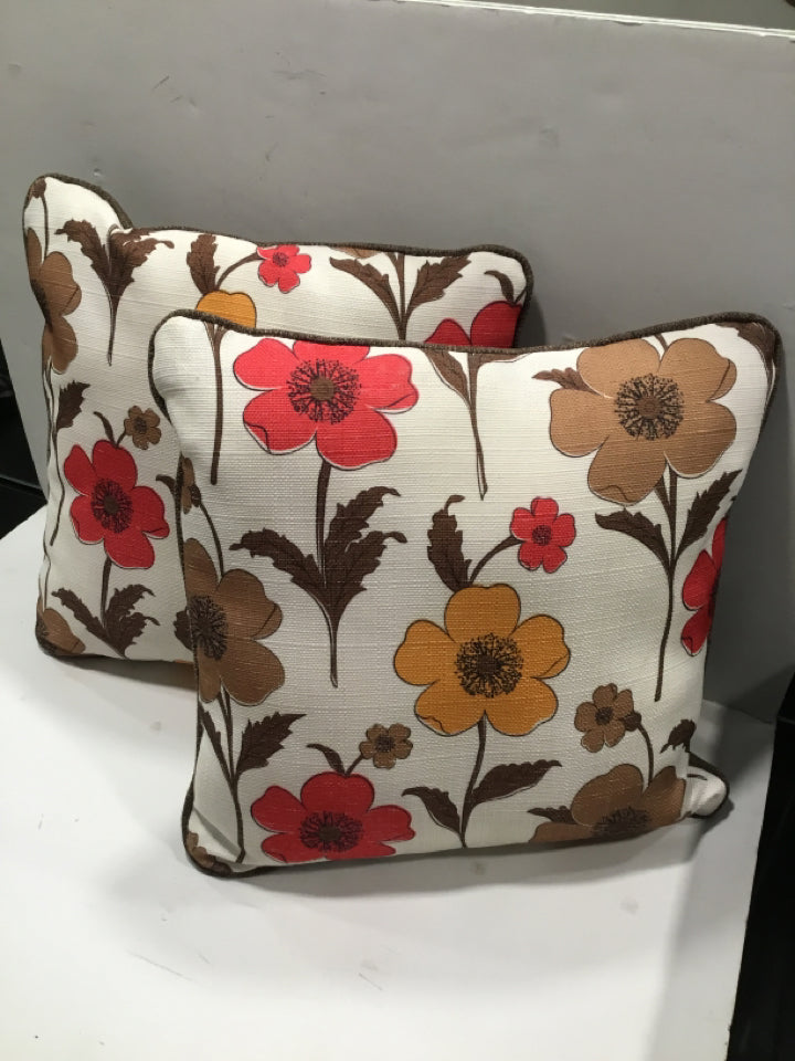 Outdoor/Outside Red/Yellow Floral Pair Pillow Set