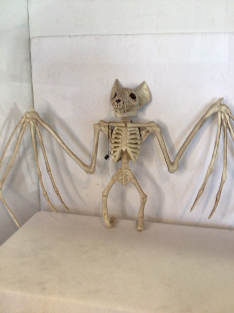 Halloween Cream Plastic Skeleton Bat Holiday Item