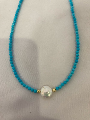 Turquoise Beaded Mother of Pearl Necklace