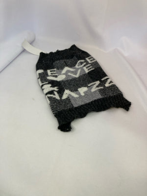 Sweater Black/White Acrylic Medium Dog Accessories