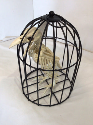 Halloween Black/White Plastic Skeleton Holiday Item