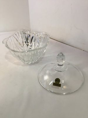 Oneida Lidded Crystal Bowl