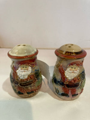 Salt & Pepper Multi-Color Ceramic Santa Holiday Item