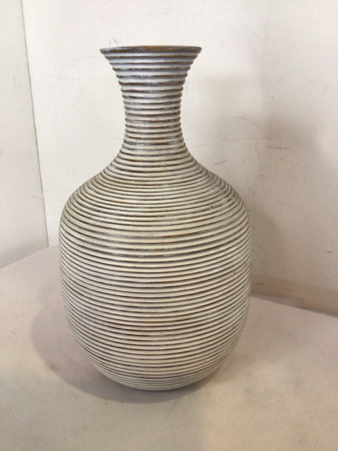 White Wood Ribbed Vase