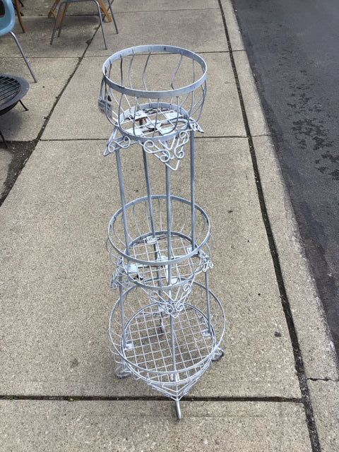 White Metal 3 Tiered Plant Stand