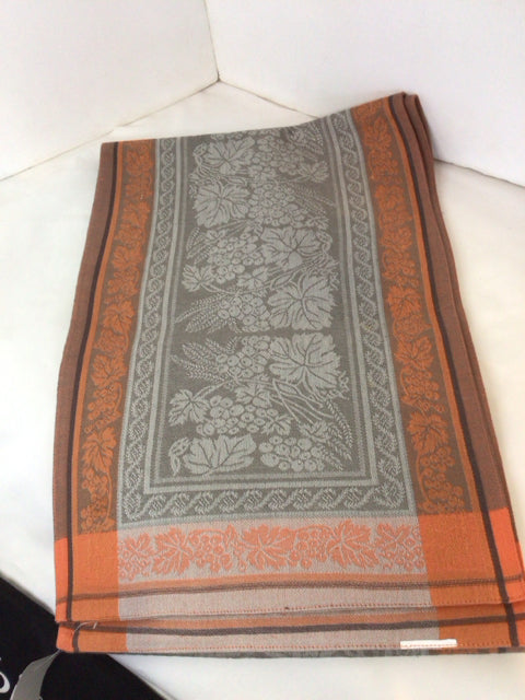 PIER 1 Fall Beige/Multi Cotton Table runner Holiday Item