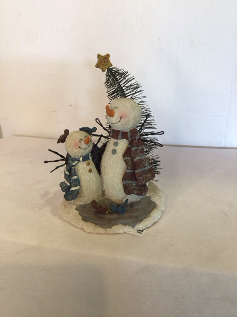 Figurine Cream Resin Snowman Holiday Item