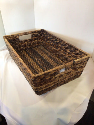 Handled Brown Seagrass Basket