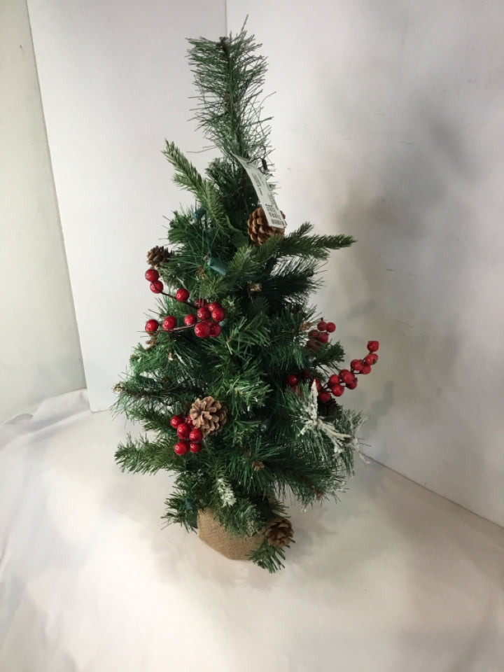 Green/Red Christmas Tree Holiday Item