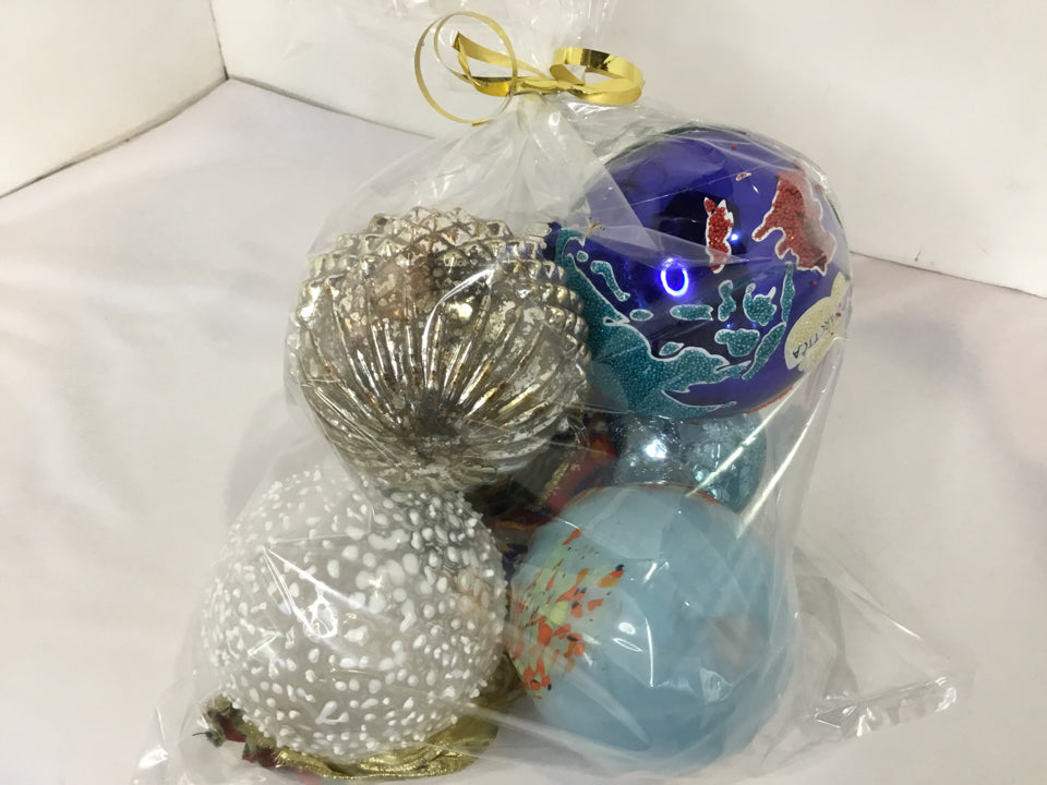 Vintage Christmas Multi-Color Glass Ornaments In Bag Holiday Item