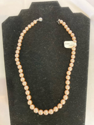 Cream Pearl Necklace