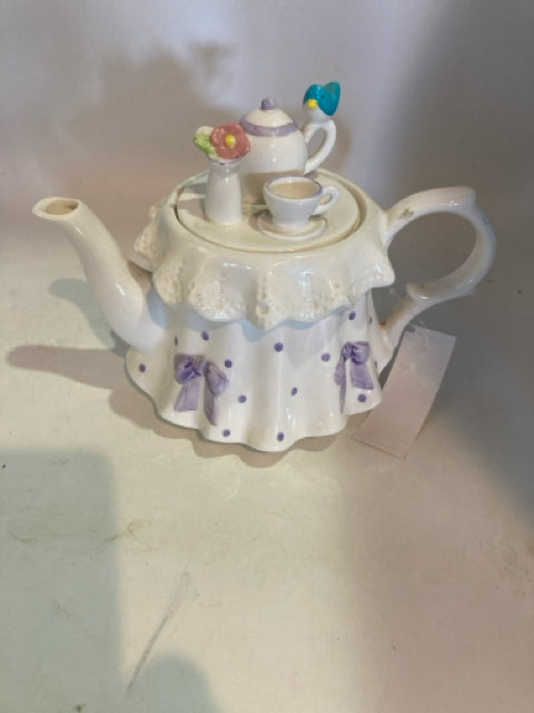 Vintage White/Purple Ceramic Teapot