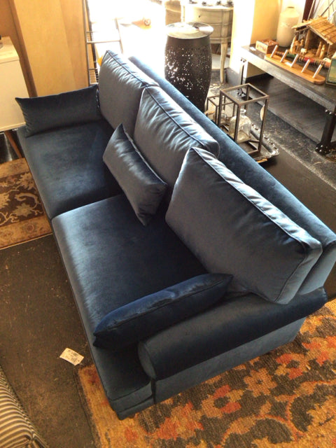 Havenly 3 Seat Velvet Blue Sofa/Couch AA3PF4TT