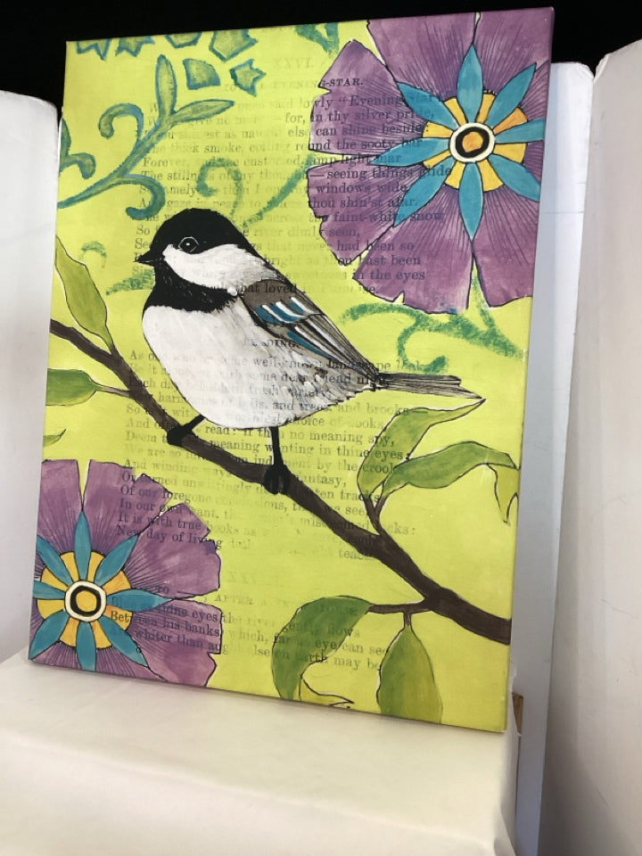 Green/White Bird Stretch Canvas Art
