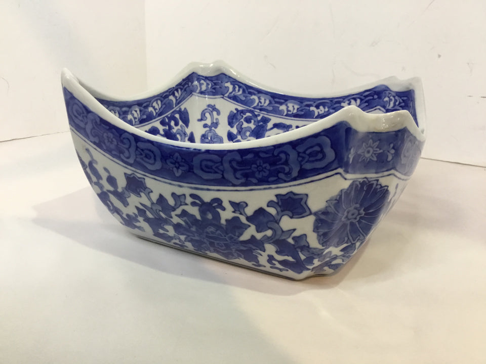 Blue/White Ceramic Floral Bowl