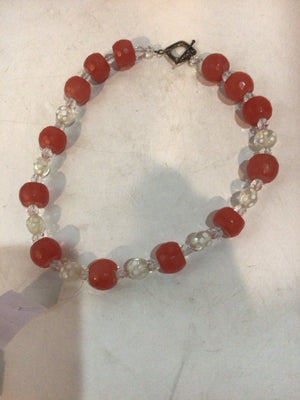 White/Pink Glass Beads Necklace