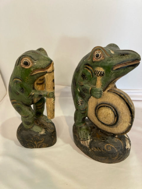 Garden Green Wood Frog Pair Statue