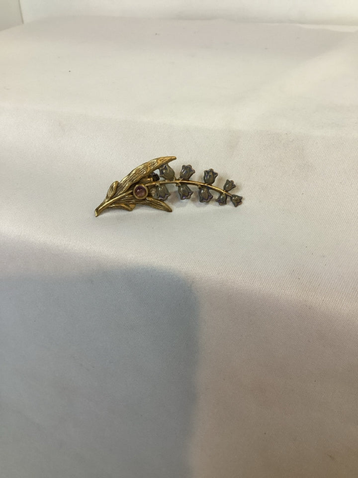 Pin Antiqued Brass Metal Lilly of the Valley Jewelry Box