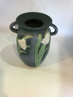 Roseville Green/White Pottery Flowers Vase