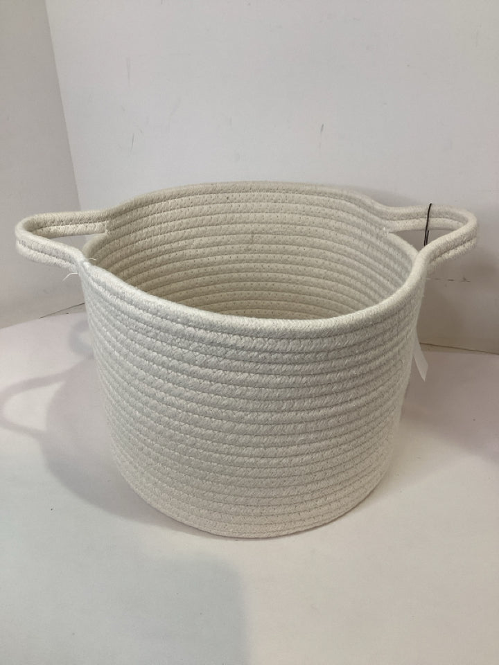 Cream Rope Basket