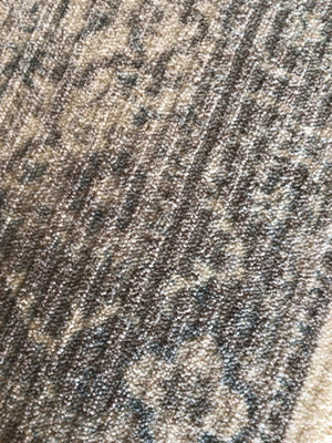 Polyester Gray/Cream Rug