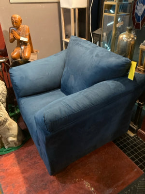 Ashley Arm Velvet Blue Chair