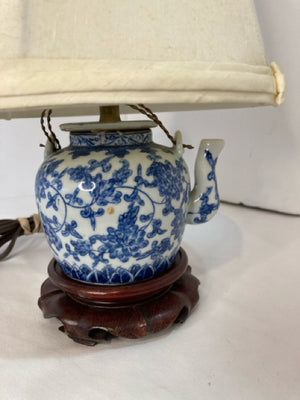 Vintage Blue/White Ceramic Teapot Lamp