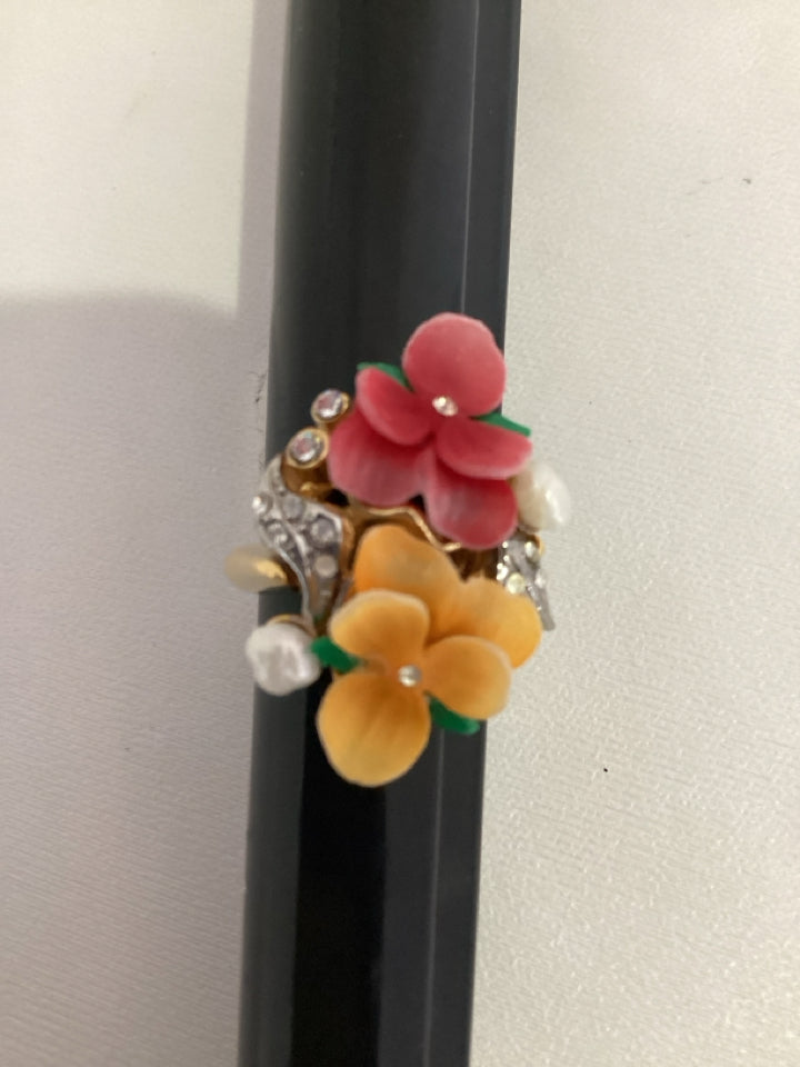 Multi-Color Floral Ring