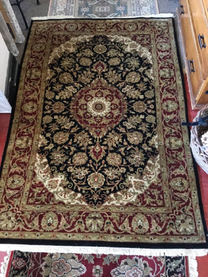 Oriental Wool Red/Black Rug