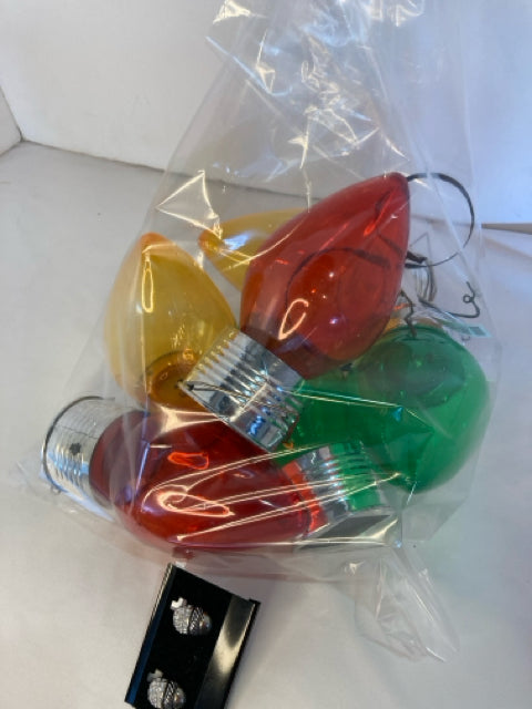 Solar Multi-Color Plastic Lights Set of 6 Holiday Item