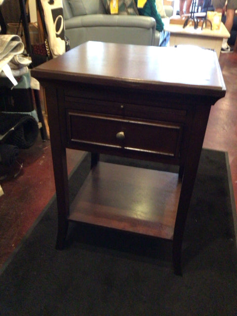 w/Drawer Wood End/Side Brown Table