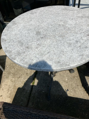Outdoor/Outside Granite/Iron Round Gray/Black Table