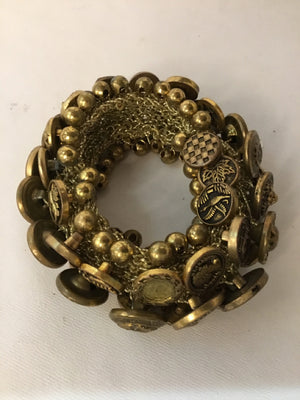 Gold/Copper Buttons Bracelet