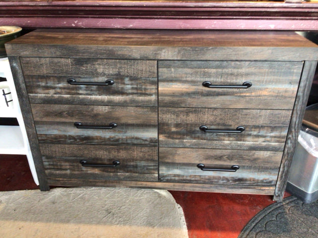 Ashley 6 Drawer Brown Dresser/Chest ASL-B211-31