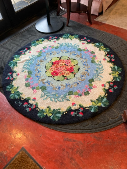 Round Wool Floral Rug