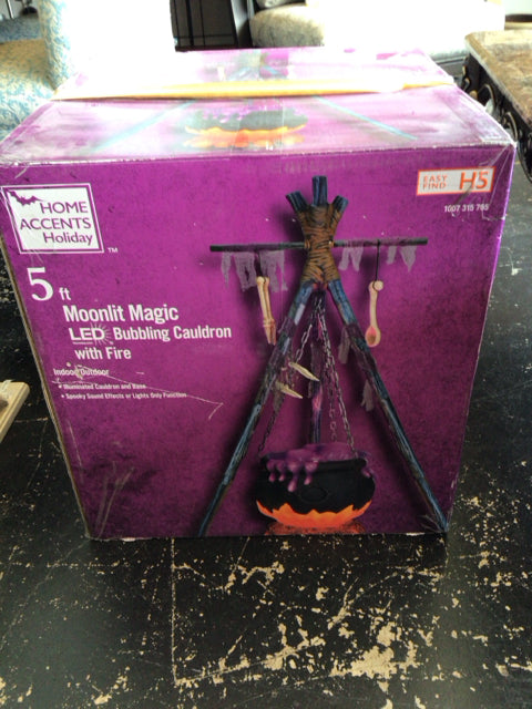 Home Accents Halloween Black Cauldron Holiday Item