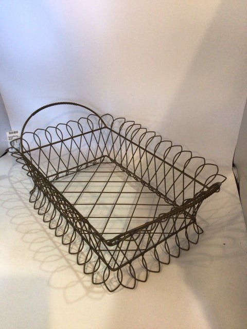 Antiqued Gold Metal Wire Basket