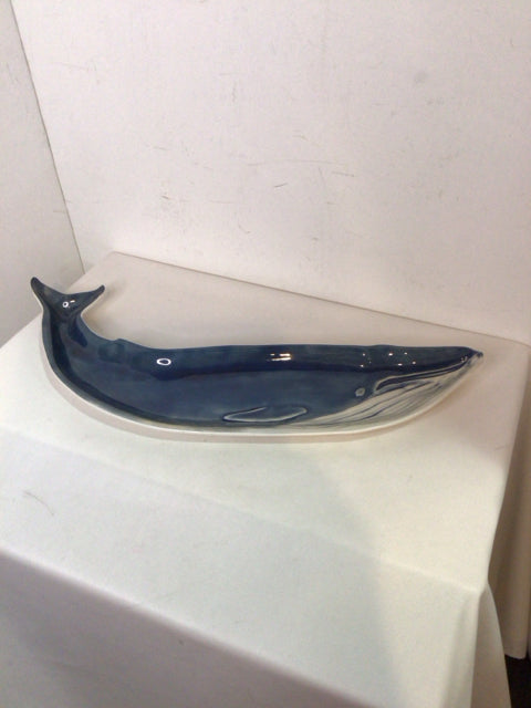 Blue/White Ceramic Whale Plate