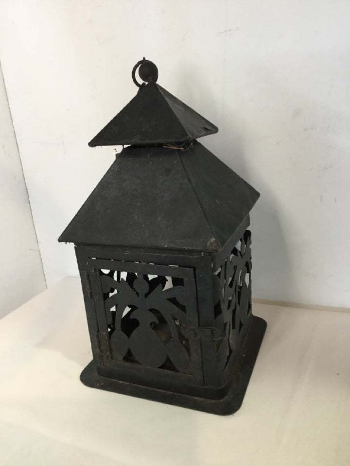Candleholder Black Metal Lantern