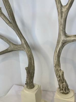 Pair Cream/Gray Resin Antlers