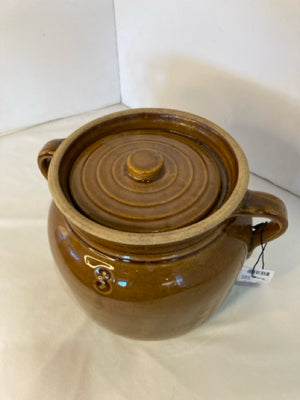 Brown Pottery Lidded Baking Dish